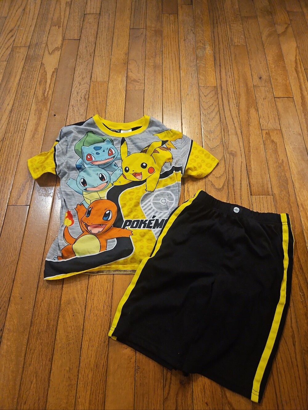 Pokemon Boy's Large 10-12 2 pc. Pajama Short Set Pikachu